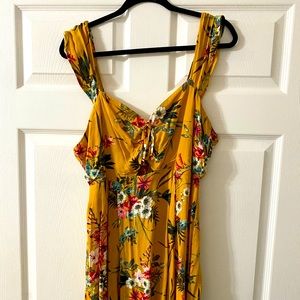 Knee length keyhole Dress!